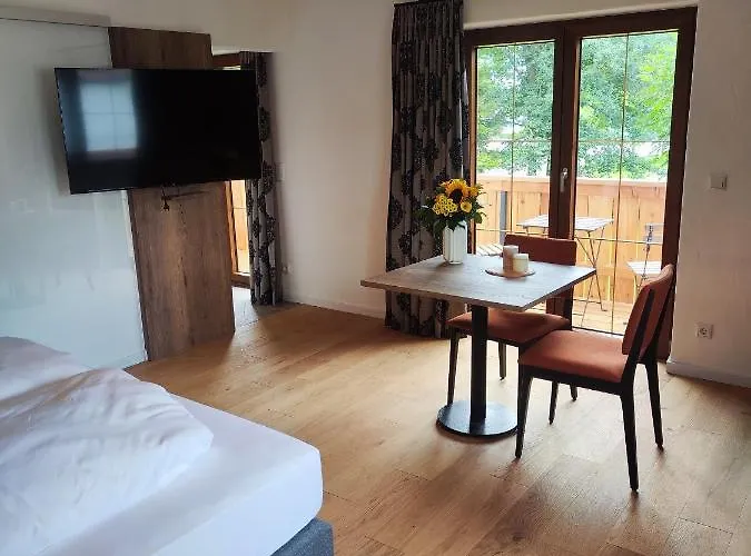 Chiemseehof Apartment Prien